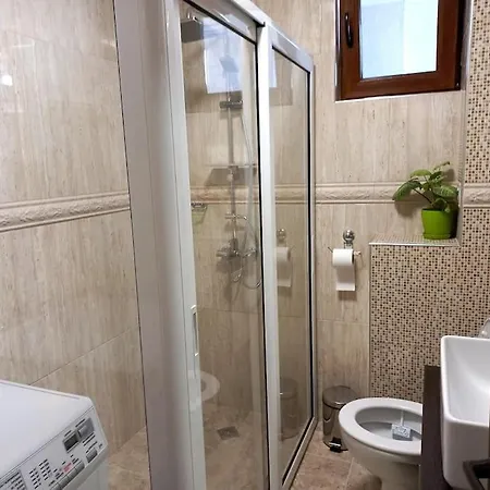 Toni / 2bedrooms アパート